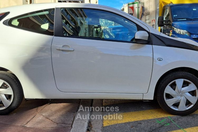 Toyota Aygo 1.0l VVT-i x-play 69 CV Camera de recul - <small></small> 6.990 € <small>TTC</small> - #4