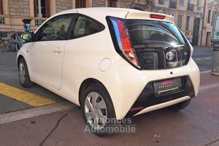 Toyota Aygo 1.0l VVT-i x-play 69 CV Camera de recul - <small></small> 6.990 € <small>TTC</small> - #6