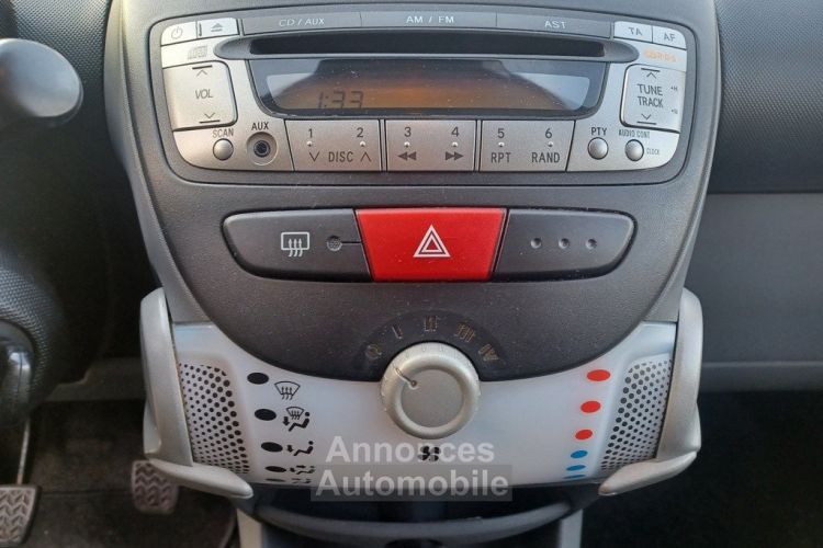 Toyota Aygo 5 Portes 1.0 VVTi 68 cv - EMBRAYAGE NEUF - <small></small> 4.690 € <small>TTC</small> - #15