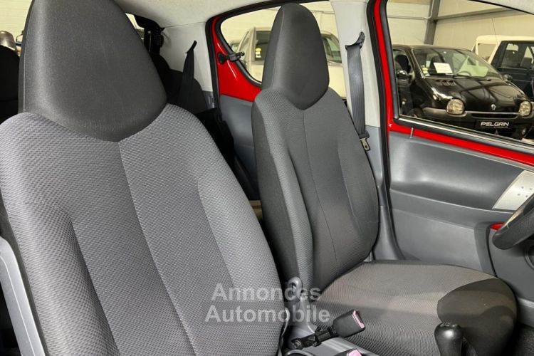 Toyota Aygo 5P 1.0 VVT-i - 131 202 km - 2ème main - Climatisation - 4490 euros - <small></small> 4.490 € <small>TTC</small> - #6