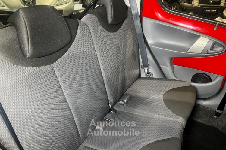 Toyota Aygo 5P 1.0 VVT-i - 131 202 km - 2ème main - Climatisation - 4490 euros - <small></small> 4.490 € <small>TTC</small> - #7