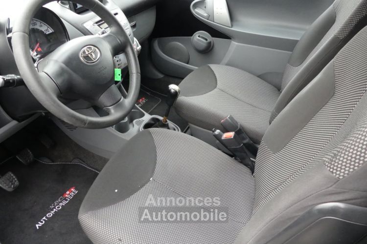 Toyota Aygo 68 CV CONFORT - <small></small> 4.990 € <small>TTC</small> - #9