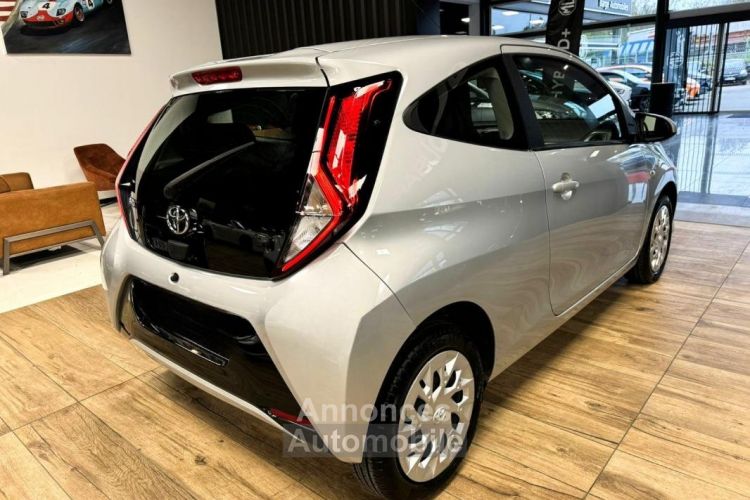 Toyota Aygo II (2) 1.0 VVT-I 72 X-PLAY X-APP 3P - <small></small> 9.900 € <small>TTC</small> - #4