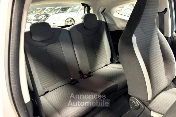 Toyota Aygo II (2) 1.0 VVT-I 72 X-PLAY X-APP 3P - <small></small> 9.900 € <small>TTC</small> - #21