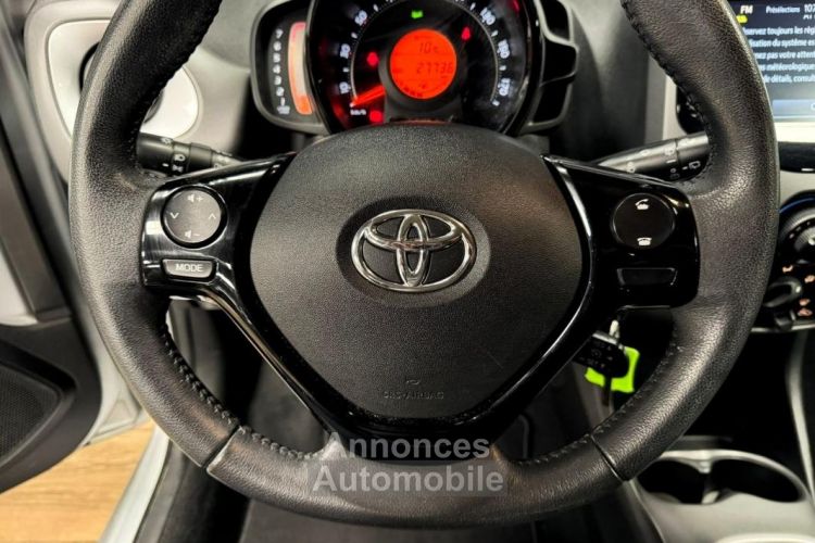 Toyota Aygo II (2) 1.0 VVT-I 72 X-PLAY X-APP 3P - <small></small> 9.900 € <small>TTC</small> - #23