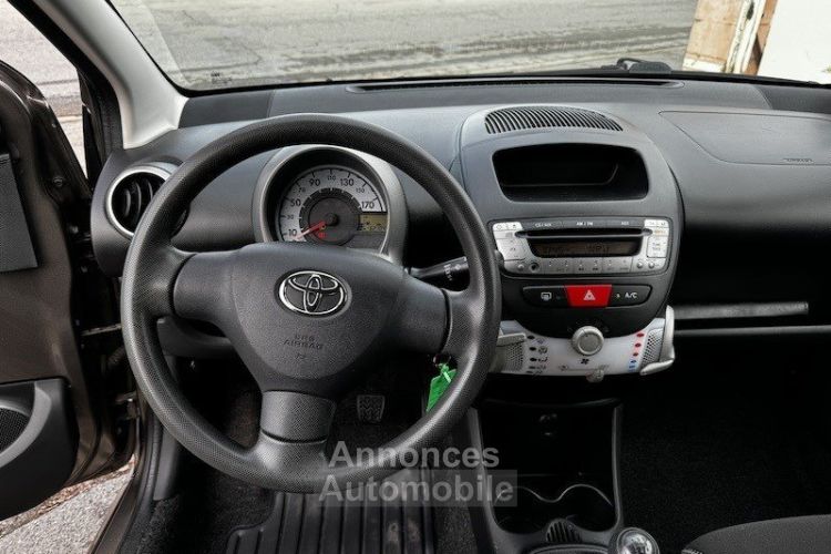 Toyota Aygo MC MC 1.0 VVT-i Active - <small></small> 7.490 € <small>TTC</small> - #18