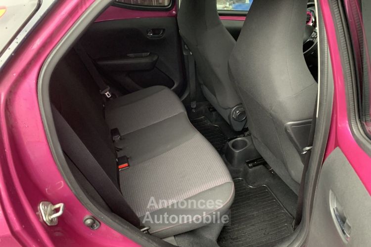 Toyota Aygo MC18 1.0 VVT-i x-play - <small></small> 9.490 € <small>TTC</small> - #19