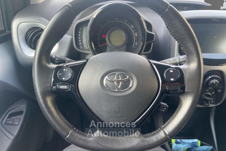 Toyota Aygo PRO MC18 1.0 VVT-i x-play - <small></small> 9.990 € <small>TTC</small> - #11