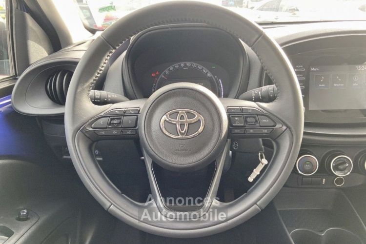 Toyota Aygo X 1.0 VVT-I 72 DYNAMIC Ecran Caméra - <small></small> 13.980 € <small>TTC</small> - #24