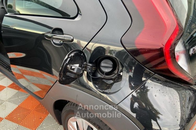 Toyota Aygo X 1.0 VVT-I 72 DYNAMIC Ecran Caméra - <small></small> 13.980 € <small>TTC</small> - #33