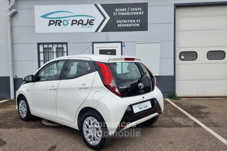 Toyota Aygo X-Play 5P 1.0 VVTI 72 CV / 1E MAIN / SUIVI COMPLET / CAMERA / CLIM / GTIE 12 MOIS - <small></small> 9.490 € <small>TTC</small> - #4