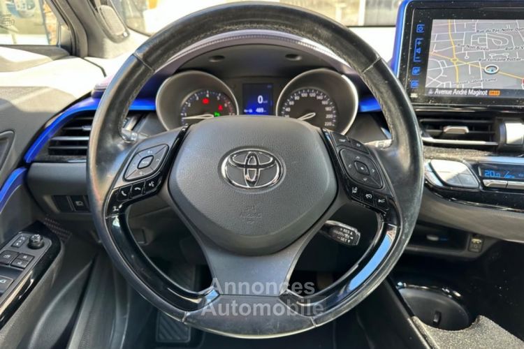 Toyota C-HR 1.2 115ch GRAPHIC PREMIUM - <small></small> 17.290 € <small>TTC</small> - #15