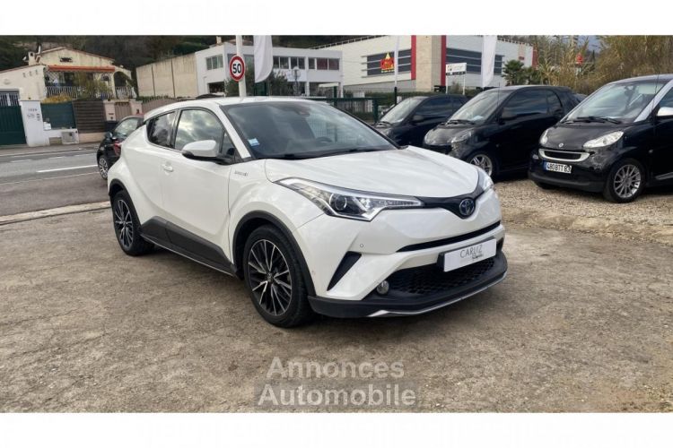 Toyota C-HR 122h Distinctive 2WD E-CVT - <small></small> 15.990 € <small>TTC</small> - #1