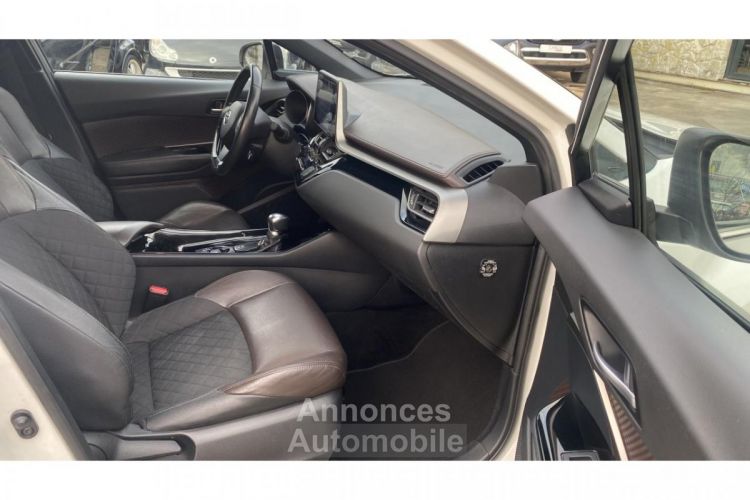 Toyota C-HR 122h Distinctive 2WD E-CVT - <small></small> 15.990 € <small>TTC</small> - #9