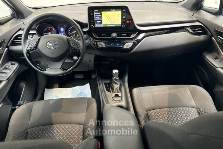 Toyota C-HR 122H DYNAMIC 2WD E-CVT MY22 - <small></small> 24.490 € <small>TTC</small> - #16