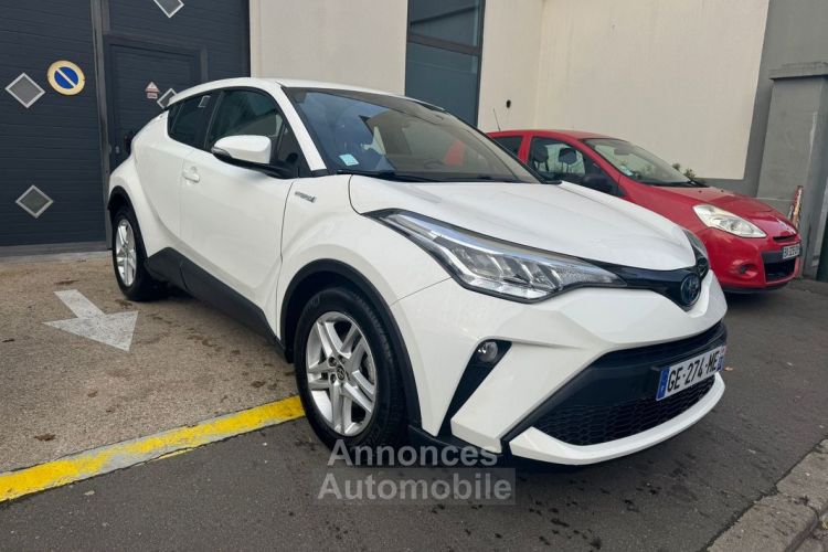 Toyota C-HR 122h Dynamic Business 2WD E-CVT + Stage Hybrid Academy MY20 Historique d'entretien Garantie 12 mois Caméra de recul Radar AV-AR Apple CarPlay - <small></small> 19.990 € <small>TTC</small> - #1