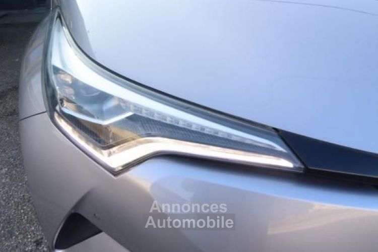 Toyota C-HR 1.8 122H 100 HYBRID FULL-HYBRID DISTINCTIVE 4X2 BVA + SIEGES AV CHAUFFANTS - <small></small> 14.989 € <small>TTC</small> - #10