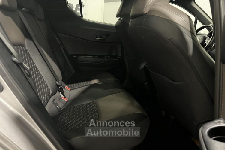 Toyota C-HR 1.8 Hybrid 122 CH e-CVT Distinctive - GARANTIE CONSTRUCTEUR 10/2030 - <small></small> 19.990 € <small>TTC</small> - #18