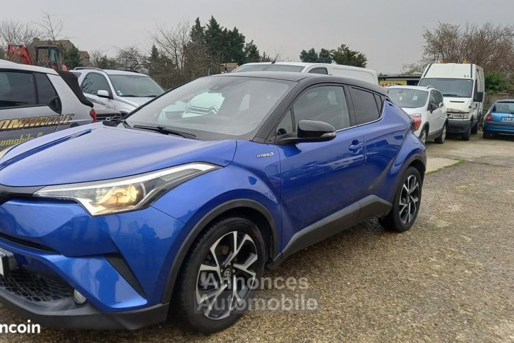 Toyota C-HR 1.8 HYBRID 122 GRAPHIC - <small></small> 15.500 € <small>TTC</small> - #1