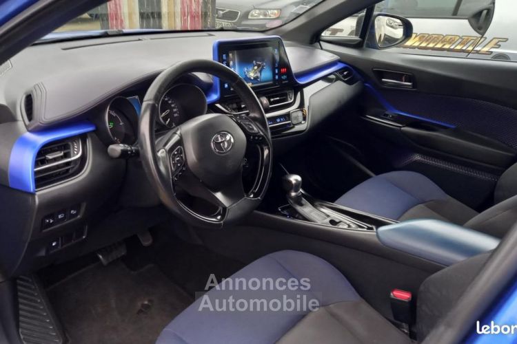 Toyota C-HR 1.8 HYBRID 122 GRAPHIC - <small></small> 15.500 € <small>TTC</small> - #9