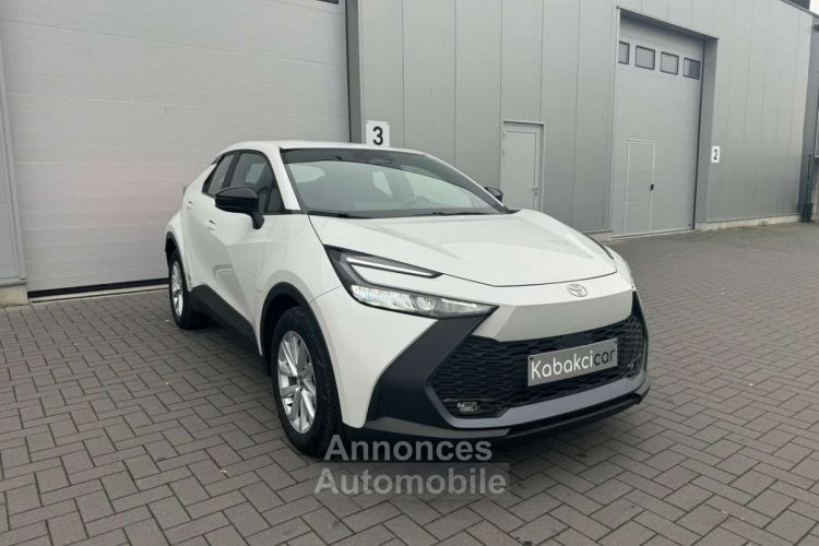 Toyota C-HR 1.8 Hybrid ACTIVE -- VÉHICULE NEUVE GARANTIE - <small></small> 29.990 € <small>TTC</small> - #1