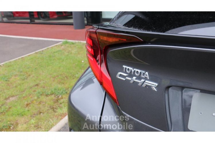 Toyota C-HR 1.8 Hybrid - BV e-CVT Distinctive PHASE 2 - <small></small> 21.900 € <small></small> - #48