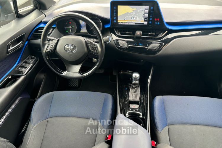 Toyota C-HR 1.8 Hybride 122 Graphic - <small></small> 16.490 € <small>TTC</small> - #4