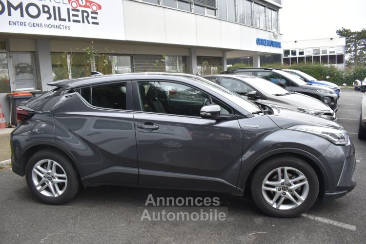 Toyota C-HR DYNAMIQUE BUSINESS 1.8 Hybrid 122 ch ENTRETIEN EXCLUSIF - <small></small> 21.190 € <small>TTC</small> - #8