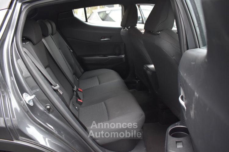 Toyota C-HR DYNAMIQUE BUSINESS 1.8 Hybrid 122 ch ENTRETIEN EXCLUSIF - <small></small> 21.190 € <small>TTC</small> - #16