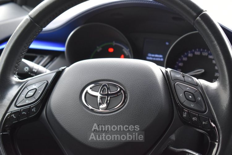 Toyota C-HR GRAPHIC Phase 2 1.8 VVT-i 122 Hybrid CVT 99 cv Boîte auto - <small></small> 18.990 € <small>TTC</small> - #13