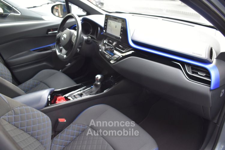 Toyota C-HR GRAPHIC Phase 2 1.8 VVT-i 122 Hybrid CVT 99 cv Boîte auto - <small></small> 18.990 € <small>TTC</small> - #16