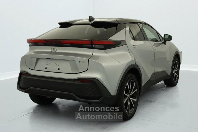 Toyota C-HR Hybride 200 Design (Véhicule neuf, Plusieurs coloris) - <small></small> 32.990 € <small>TTC</small> - #5