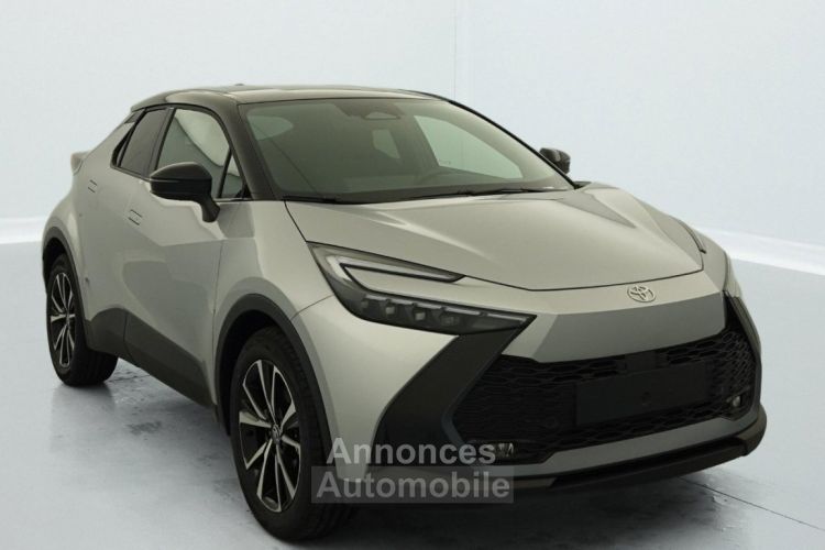 Toyota C-HR Hybride 200 Design (Véhicule neuf, Plusieurs coloris) - <small></small> 32.990 € <small>TTC</small> - #6