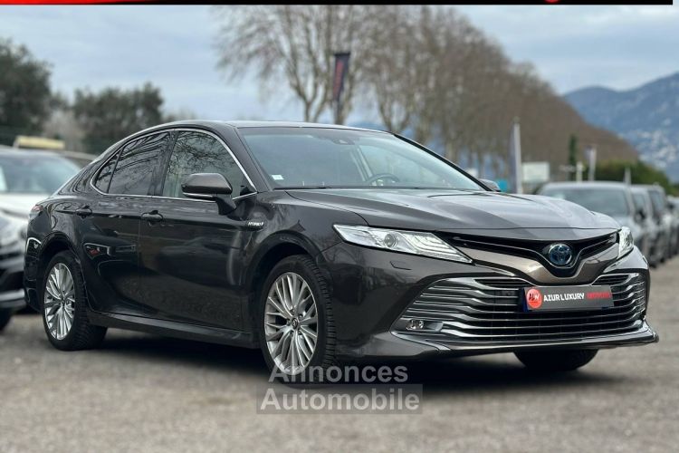 Toyota Camry II Hybride 218ch Design - <small></small> 29.990 € <small>TTC</small> - #3