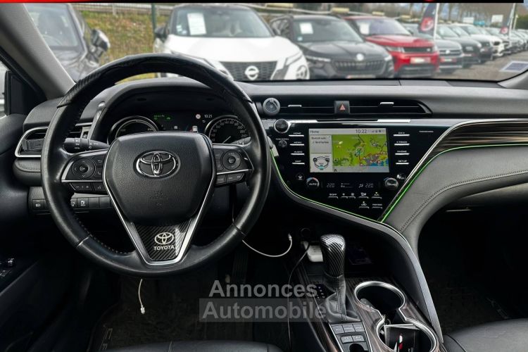 Toyota Camry II Hybride 218ch Design - <small></small> 29.990 € <small>TTC</small> - #13