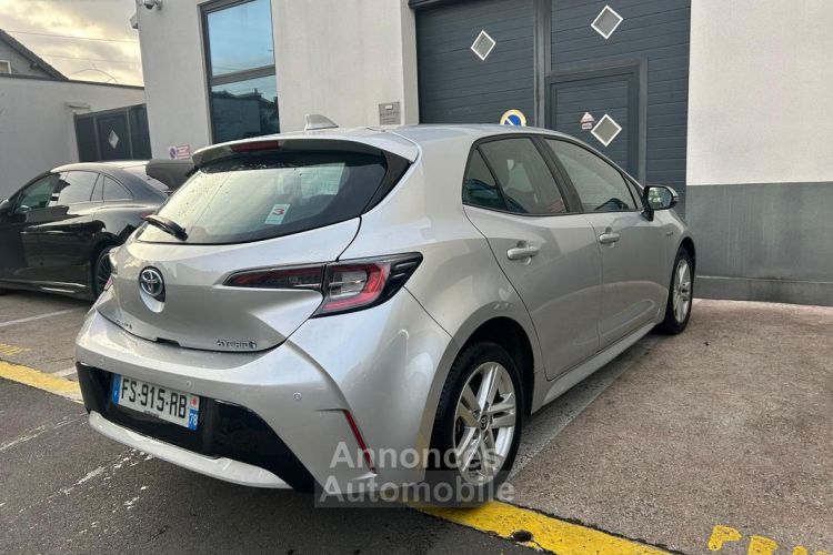 Toyota Corolla 122h Dynamic Business MY20 + lombaire Historique d'entretien Garantie 12 mois 1ère main Caméra de recul Sièges chauffants - <small></small> 15.990 € <small>TTC</small> - #3