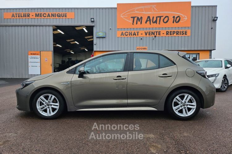 Toyota Corolla 1.8 HYBRID 122CH DYNAMIC BUSINESS 98Mkms 11-2019 - <small></small> 14.990 € <small>TTC</small> - #3