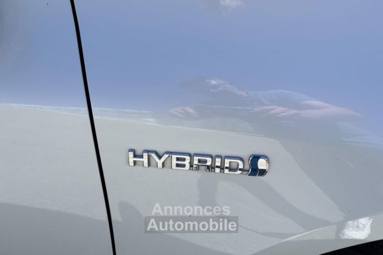Toyota Corolla Hybride 122h - BV CVT 2019 BERLINE Design PHASE 1 - <small></small> 19.990 € <small>TTC</small> - #25
