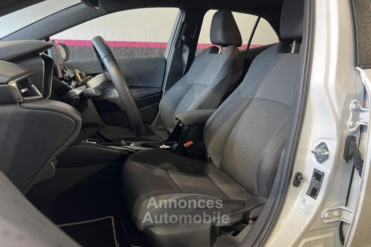 Toyota Corolla Hybride 122h - BV CVT 2021 2019 BERLINE Dynamic PHASE 1 - <small></small> 17.990 € <small>TTC</small> - #17