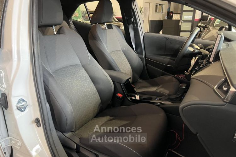 Toyota Corolla Hybride 122h - BV CVT 2021 2019 BERLINE Dynamic PHASE 1 - <small></small> 17.990 € <small>TTC</small> - #20