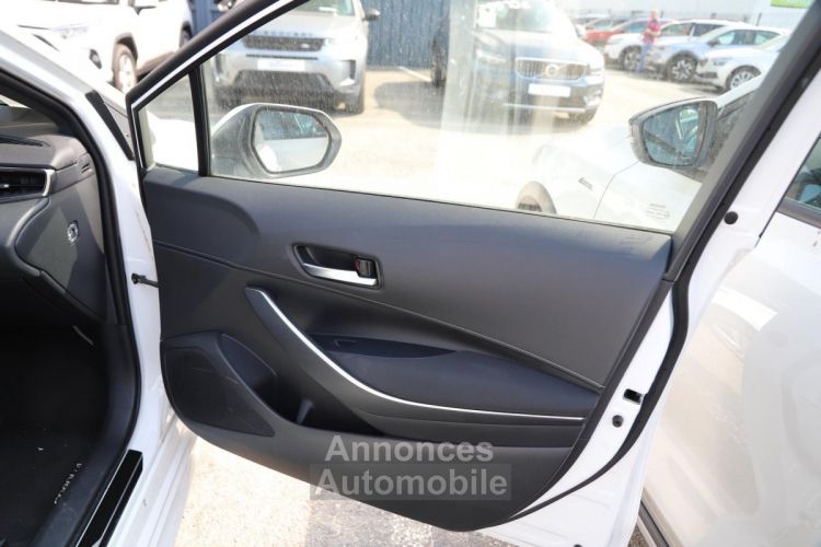 Toyota Corolla Hybride 122h CVT Dynamic Business CAMERA GPS - <small></small> 19.970 € <small></small> - #29