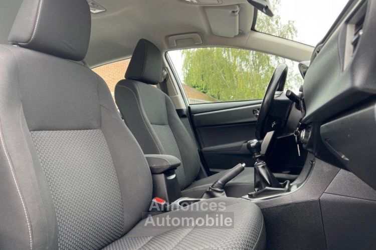 Toyota Corolla SEDAN 1.6I ESS 130CH 07/2024 116.000KM CAMERA/ LED/ GARANTIE - <small></small> 9.490 € <small>TTC</small> - #15