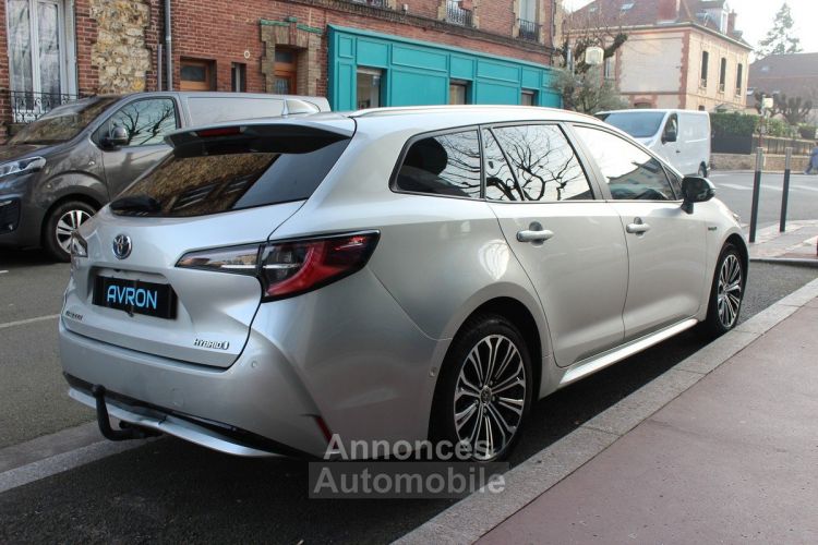 Toyota Corolla TOURING DYNAMIC 1.8 HYBRIDE 122 - <small></small> 18.990 € <small>TTC</small> - #21