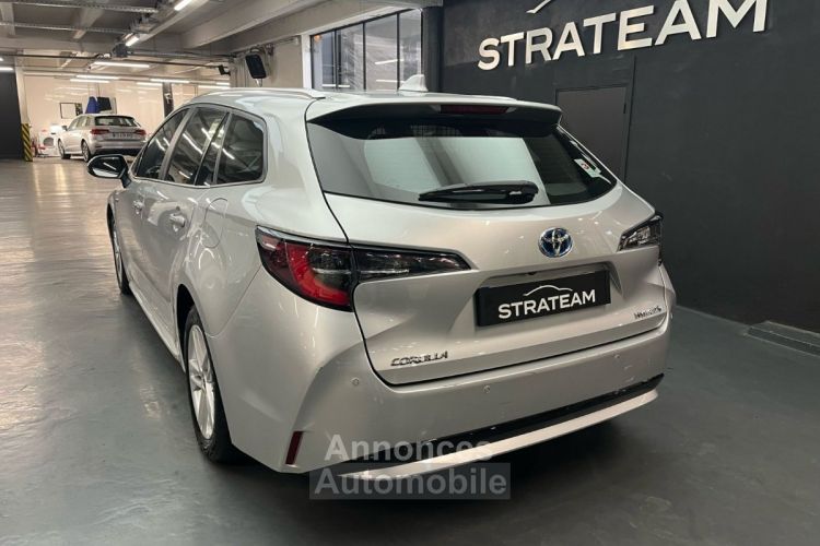 Toyota Corolla Touring Sports Hybrid Dynamic Business Multidrive ECVT - <small></small> 21.490 € <small>TTC</small> - #33