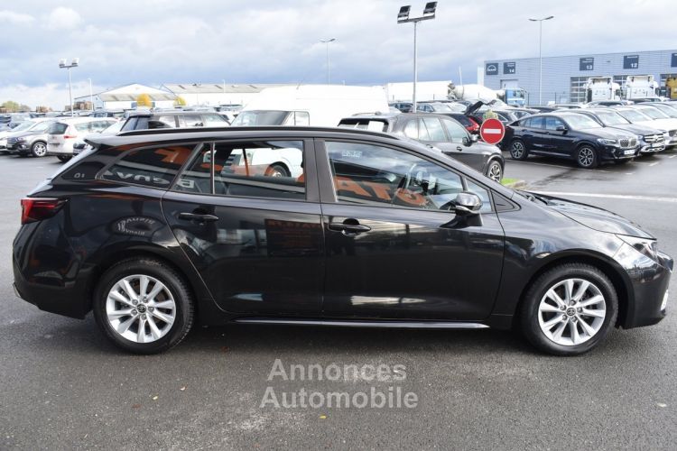 Toyota Corolla TOURING SPT 1.8 140CH DYNAMIC MY23 - <small></small> 23.490 € <small>TTC</small> - #4