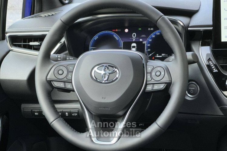 Toyota Corolla TS 2.0 Hybrid Lounge Pano,HUD,Navi,JBL - <small></small> 37.950 € <small>TTC</small> - #13