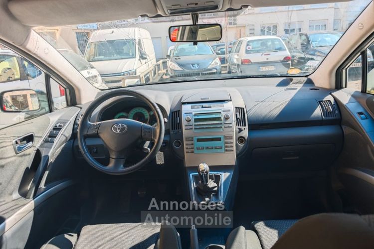 Toyota Corolla Verso 136 D-4D Sol 7 places - <small></small> 2.790 € <small>TTC</small> - #3