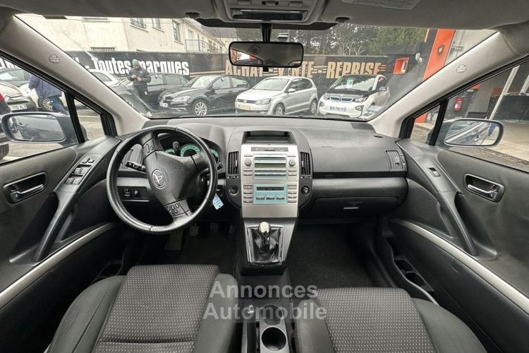 Toyota Corolla Verso 136 D-4D TECHNO 7 PLACES - <small></small> 3.490 € <small>TTC</small> - #8