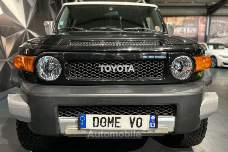 Toyota FJ Cruiser 4.0 V6 240 CH - <small></small> 42.990 € <small>TTC</small> - #3