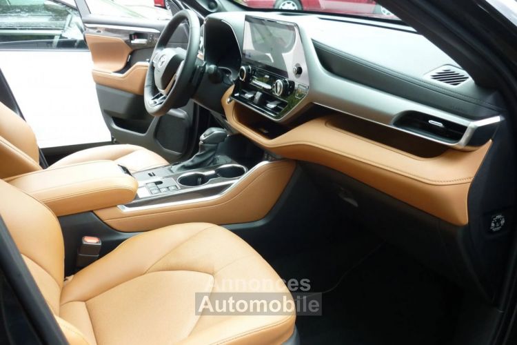 Toyota Highlander 2024 Luxury* Vollausstattung* sofort verf. - <small></small> 69.990 € <small>TTC</small> - #4